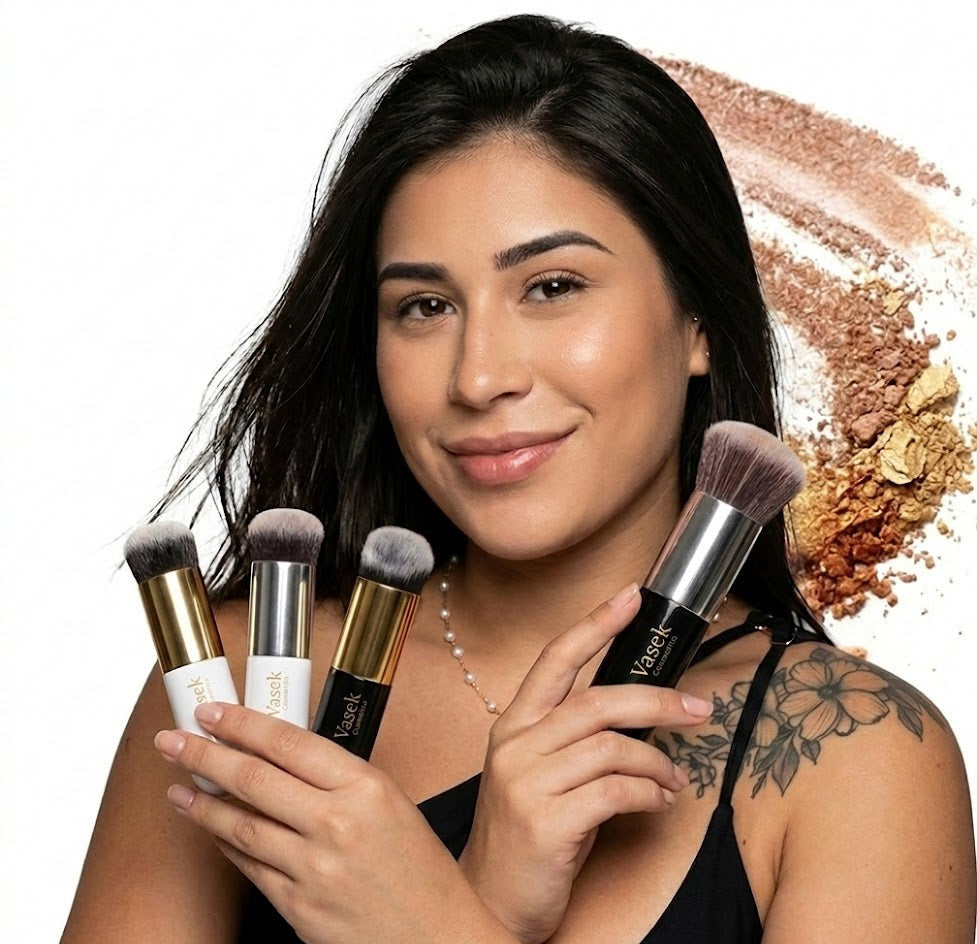 Vasek Cosmetics Professional Large Foundation Brush